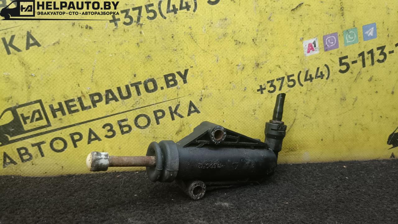 цилиндр сцепления рабочий Fiat Punto 2 поколение 2002, 1.2 л., 188 A4.000, бензин, 5МКПП, серый, хетчбэк 3 дв., передний привод - фото №1