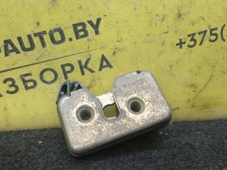 замок багажника Volkswagen Golf 3 поколение 1994, 191827505