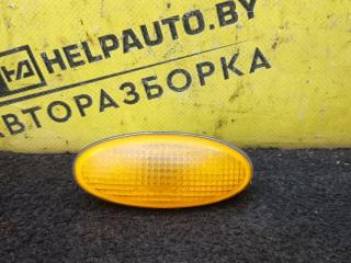повторитель передний левый Nissan Almera Tino V10 2002