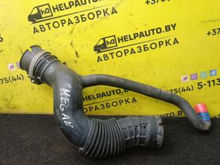 патрубок воздушного фильтра Renault Megane 1 поколение 1996, 1.6 л., бензин, МКПП, черный, хетчбэк 5 дв., передний привод