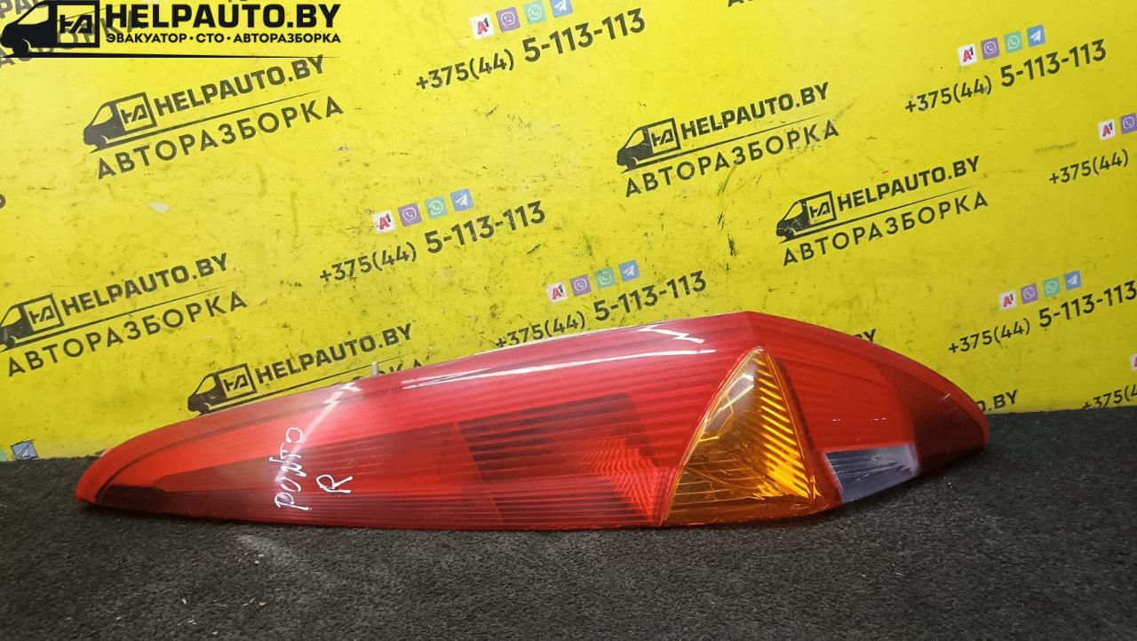 фонарь задний правый Fiat Punto 2 поколение 2002, 1.2 л., 188 A4.000, бензин, 5МКПП, серый, хетчбэк 3 дв., передний привод - фото №1