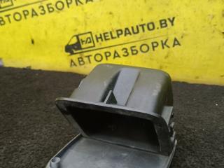 пепельница Renault Clio 2 поколение 1998, 1.2 л., бензин, золотистый, хетчбэк 3 дв., передний привод