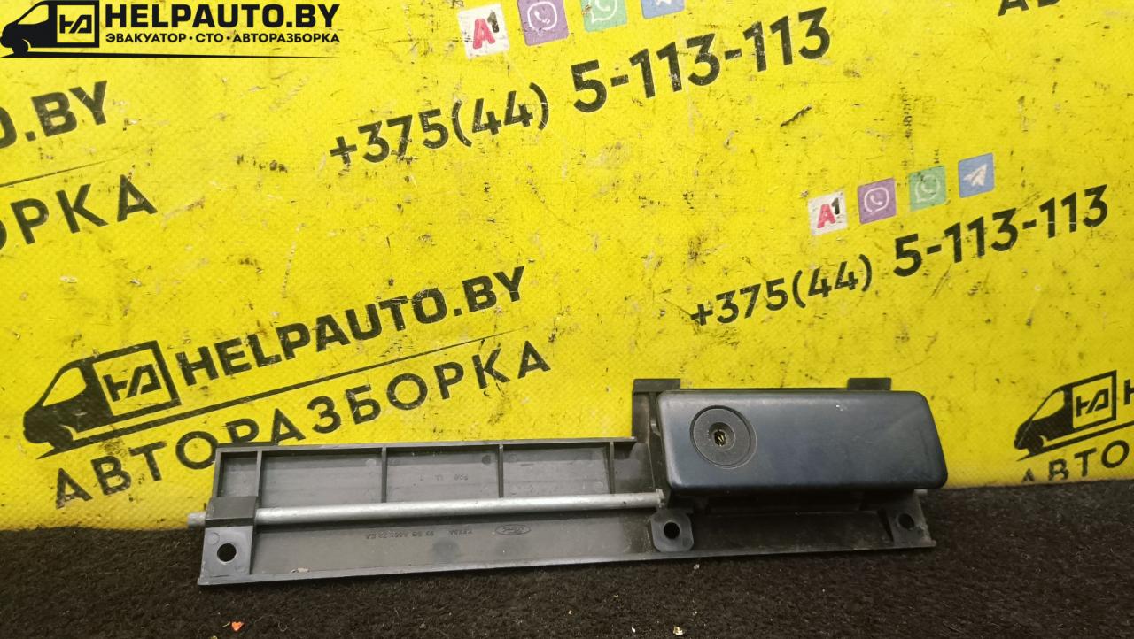 ручка бардачка Ford Mondeo 2 поколение 1999 - фото №1
