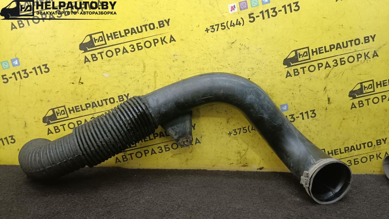 патрубок воздушного фильтра Citroen Xsara 1 поколение 1999, 1.9 л., дизель, МКПП, серебро, универсал, передний привод - фото №1