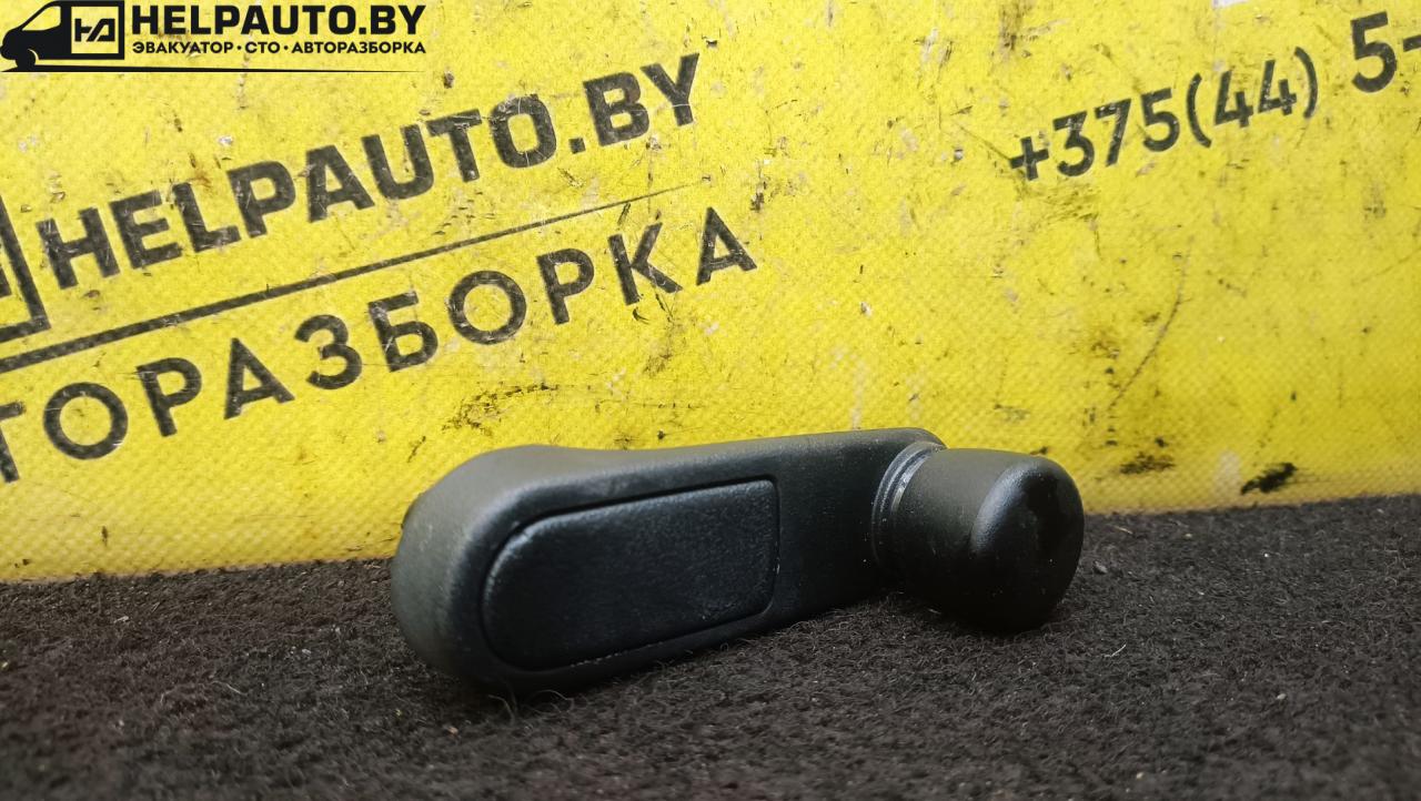 ручка стеклоподъемника Citroen Xsara 1 поколение 1999, 1.9 л., дизель, МКПП, серебро, универсал, передний привод - фото №1