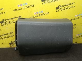 бардачок Mercedes-Benz C-Класс W203/S203/CL203 2000, 1.8 л., бензин, МКПП, белый, седан, задний привод