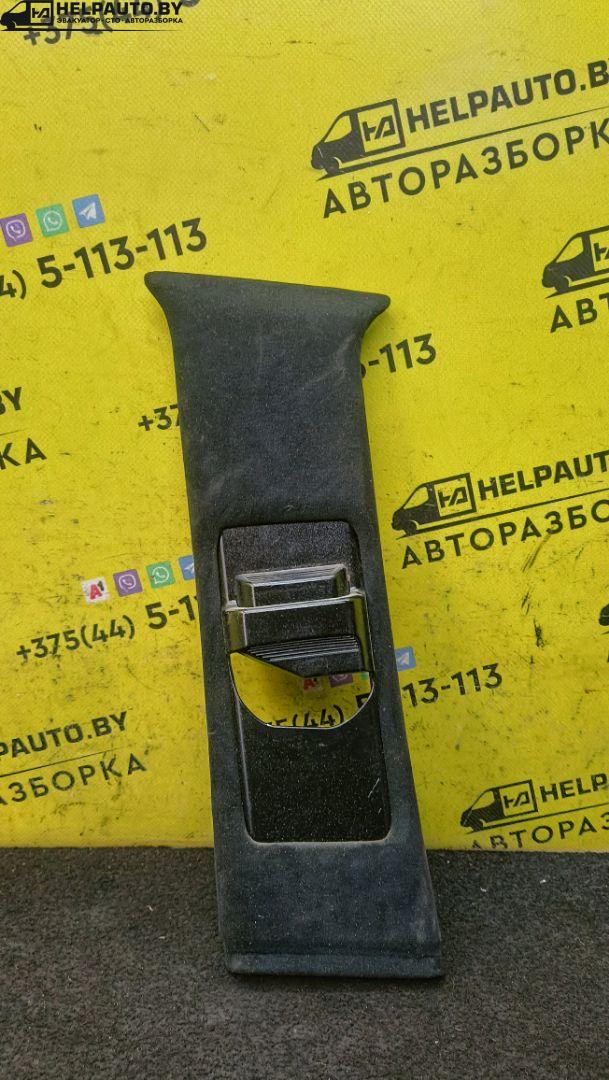 пластик Mercedes-Benz C-Класс W203/S203/CL203 2000, 1.8 л., бензин, МКПП, белый, седан, задний привод - фото №1