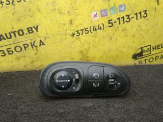 кнопка (выключатель) Hyundai Lantra J2 1997, 1.5 л., G4EK, бензин, МКПП, бордовый, универсал, передний привод