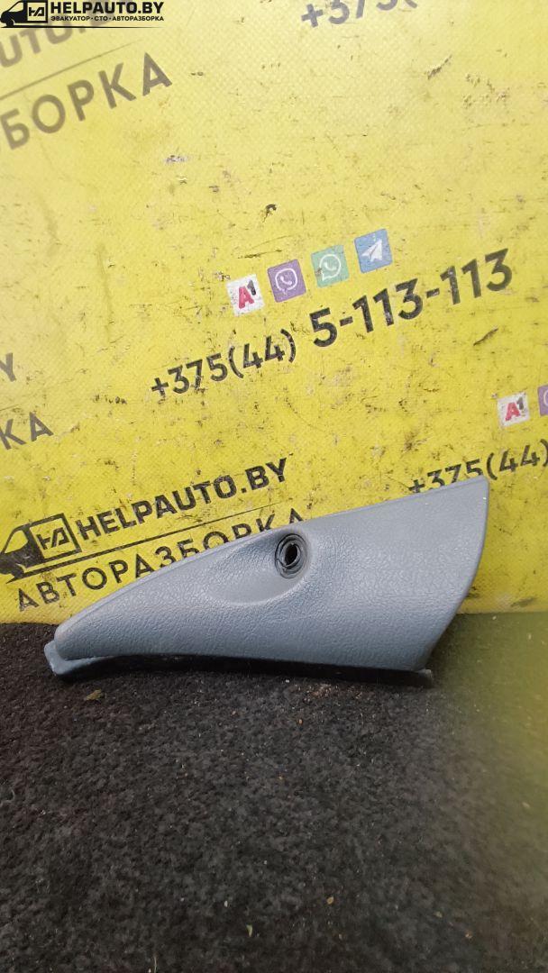 заглушка зеркала Renault Clio 2 поколение 2000, 1.4 л., бензин, МКПП, серебро, хетчбэк 3 дв., передний привод - фото №1