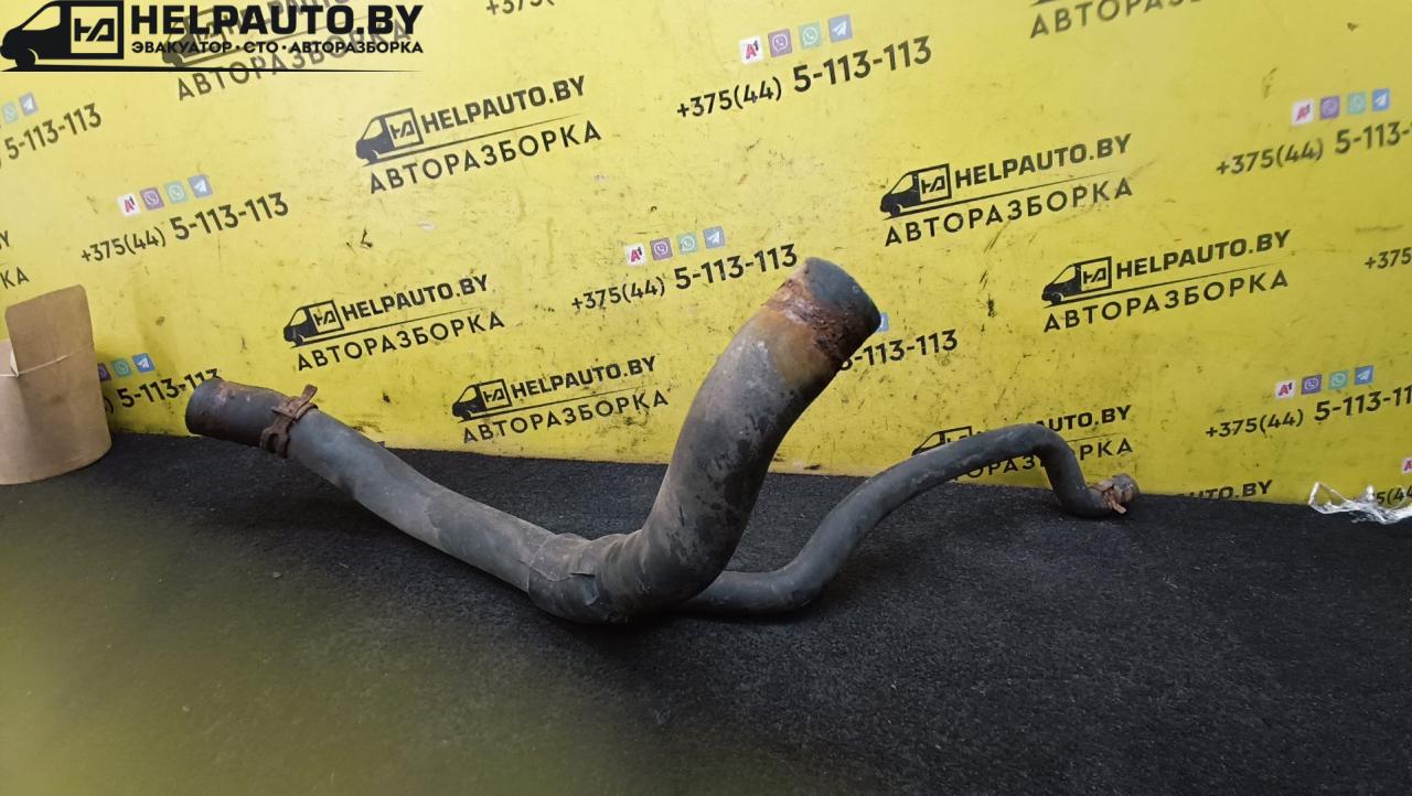 патрубок радиатора Renault Clio 2 поколение 2000, 1.4 л., бензин, МКПП, серебро, хетчбэк 3 дв., передний привод - фото №1