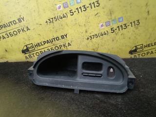 часы Renault Clio 2 поколение 2000, 1.4 л., бензин, МКПП, серебро, хетчбэк 3 дв., передний привод