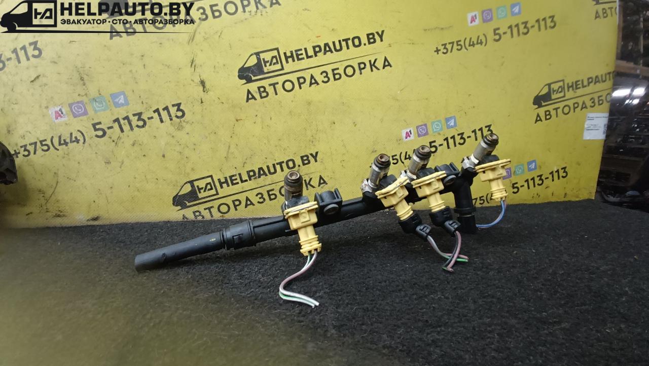 топливная рампа Fiat Punto 2 поколение 2002, 1.2 л., 188 A4.000, бензин, 5МКПП, серый, хетчбэк 3 дв., передний привод - фото №1