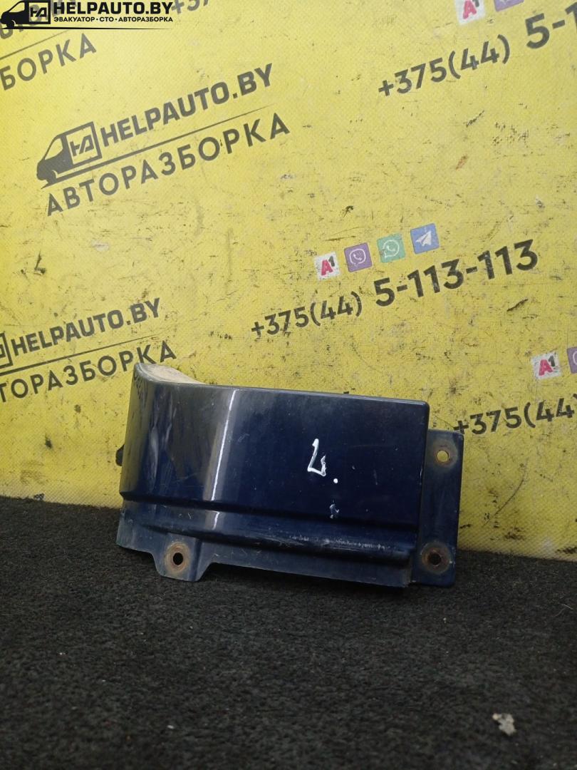 ус под фонарь левый Opel Zafira 1 поколение (A) 2002, 2.2 л., дизель, МКПП, синий, минивэн, передний привод - фото №1
