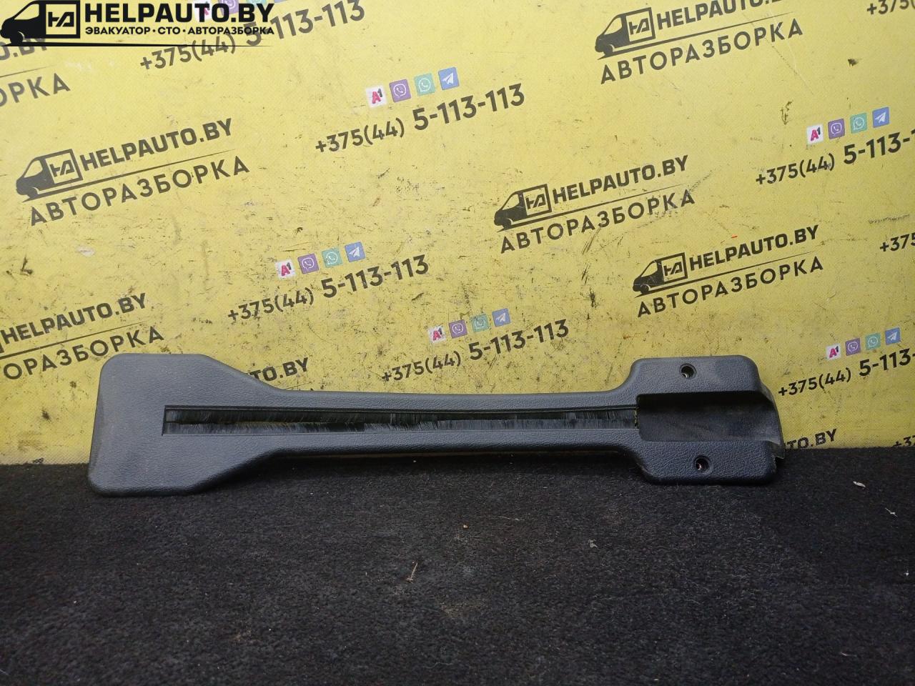 пластик Opel Zafira 1 поколение (A) 2002, 2.2 л., дизель, МКПП, синий, минивэн, передний привод - фото №1