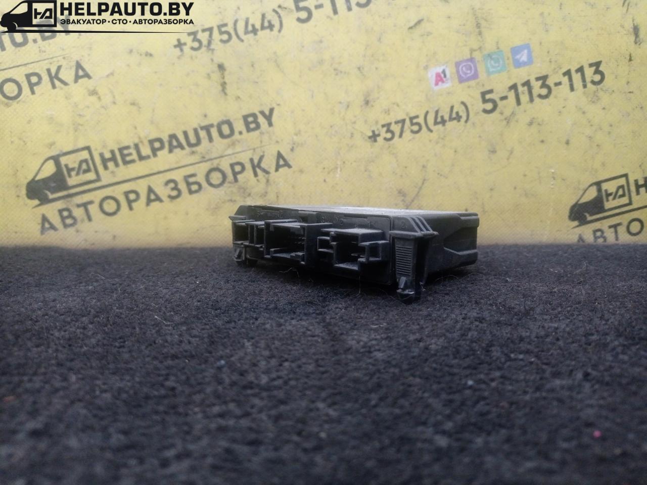 модуль управления двери Mercedes-Benz C-Класс W203/S203/CL203 2000, 1.8 л., бензин, МКПП, белый, седан, задний привод, 2038206526 - фото №1