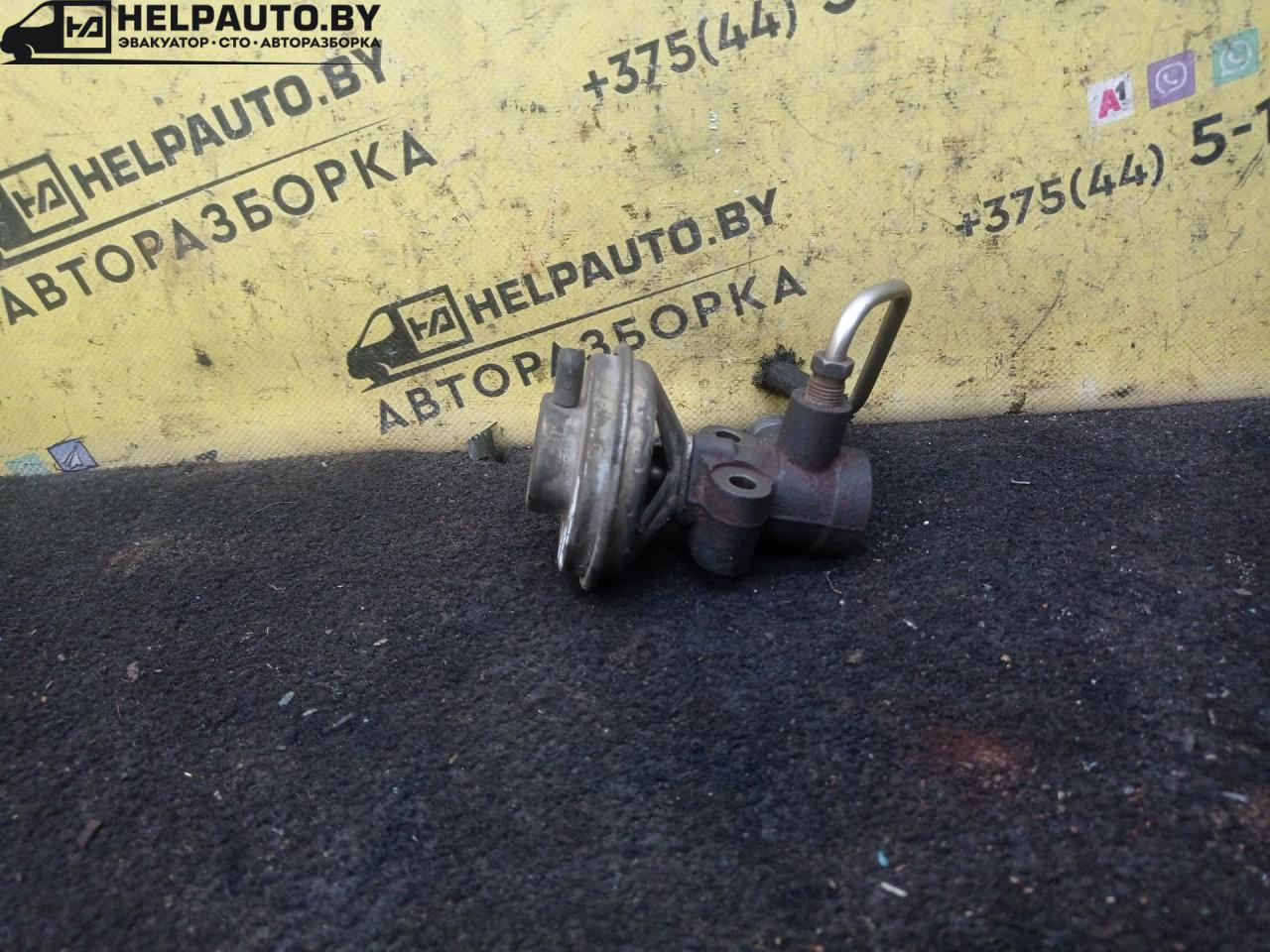 клапан EGR Nissan Maxima A32 1997, 2.0 л., VQ20DE, бензин, 5МКПП, зеленый, седан, передний привод - фото №1