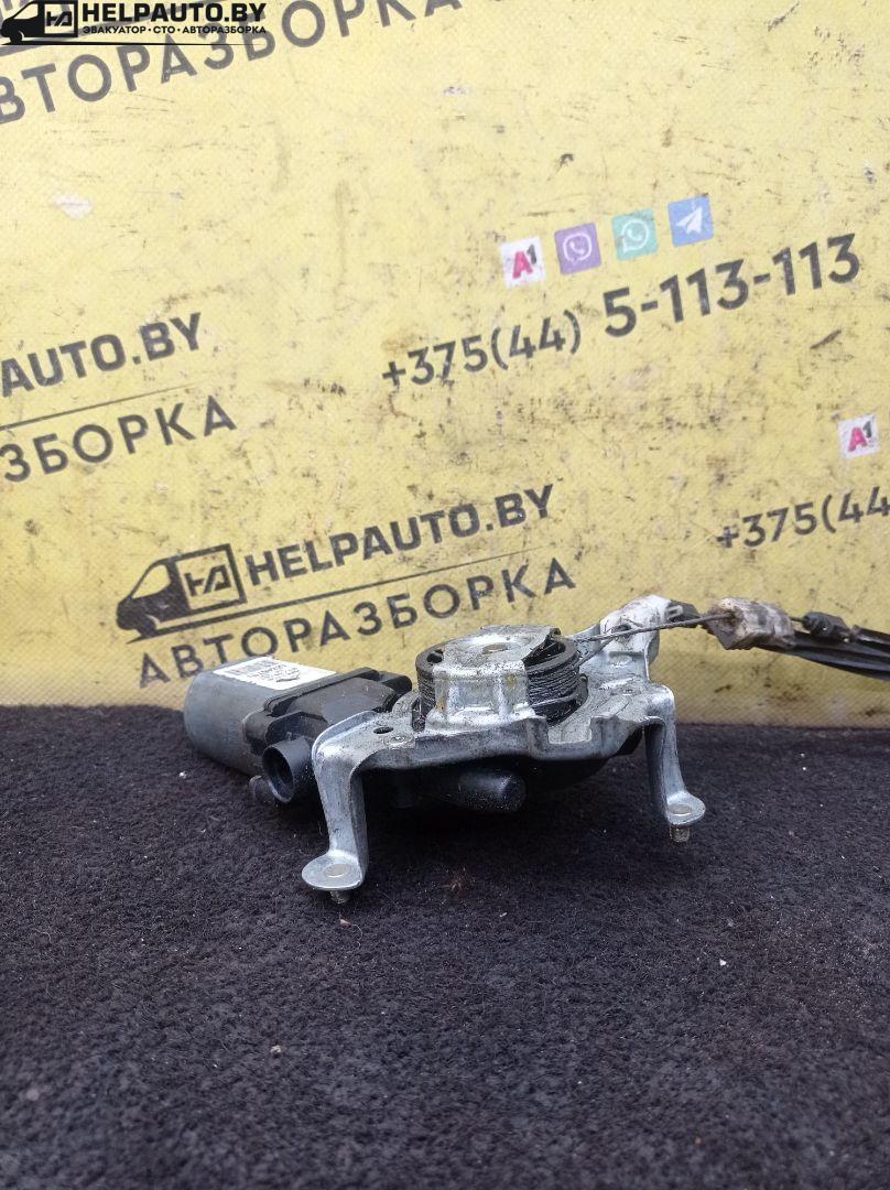 моторчик стеклоподъемника передний левый Renault Scenic RX4 1 поколение 2003, 2.0 л., F4R 744, бензин, МКПП, синий, внедорожник 5 дв. - фото №1