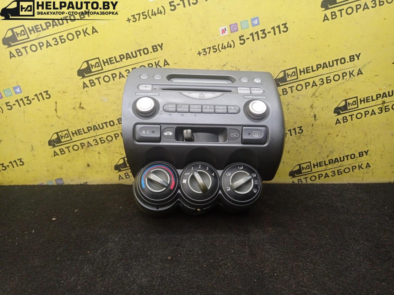 блок управления печки / климат-контроля Honda Jazz 1 поколение 2002, 1.3 л., L13B, бензин, МКПП, голубой, хетчбэк 5 дв., передний привод - фото №1