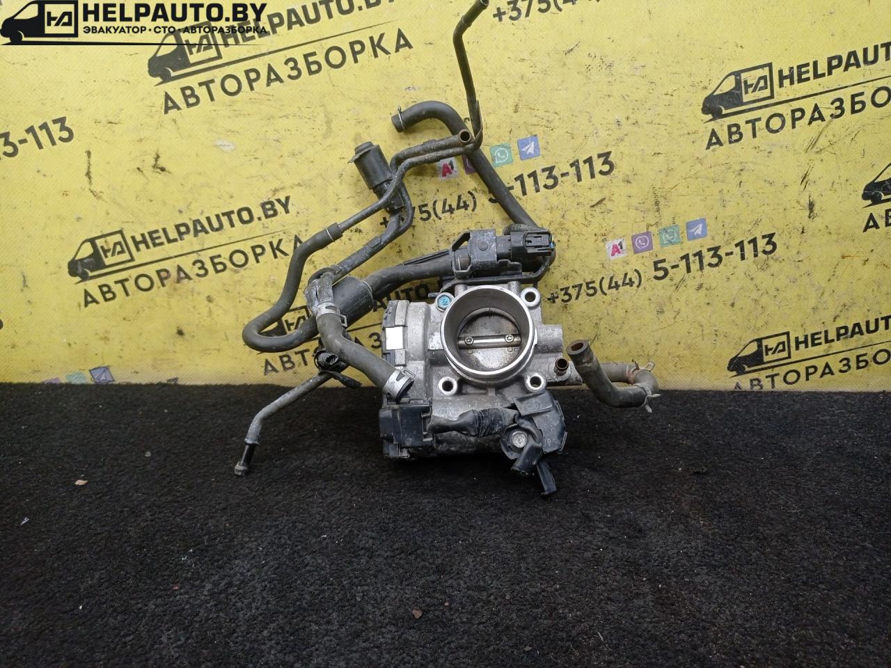 заслонка дроссельная Honda Jazz 1 поколение 2002, 1.3 л., L13B, бензин, МКПП, голубой, хетчбэк 5 дв., передний привод - фото №1