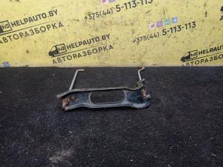 крепление аккумулятора Honda Jazz 1 поколение 2002, 1.3 л., L13B, бензин, МКПП, голубой, хетчбэк 5 дв., передний привод