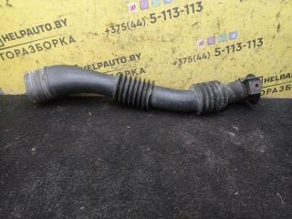 патрубок воздушного фильтра Toyota Yaris P1 2001, 1.0 л., 1SZ-FE, бензин, МКПП, серебро, хетчбэк 5 дв., передний привод