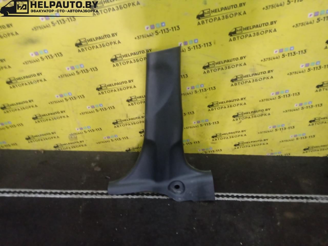 пластик Honda Jazz 1 поколение 2002, 1.3 л., L13B, бензин, МКПП, голубой, хетчбэк 5 дв., передний привод - фото №1