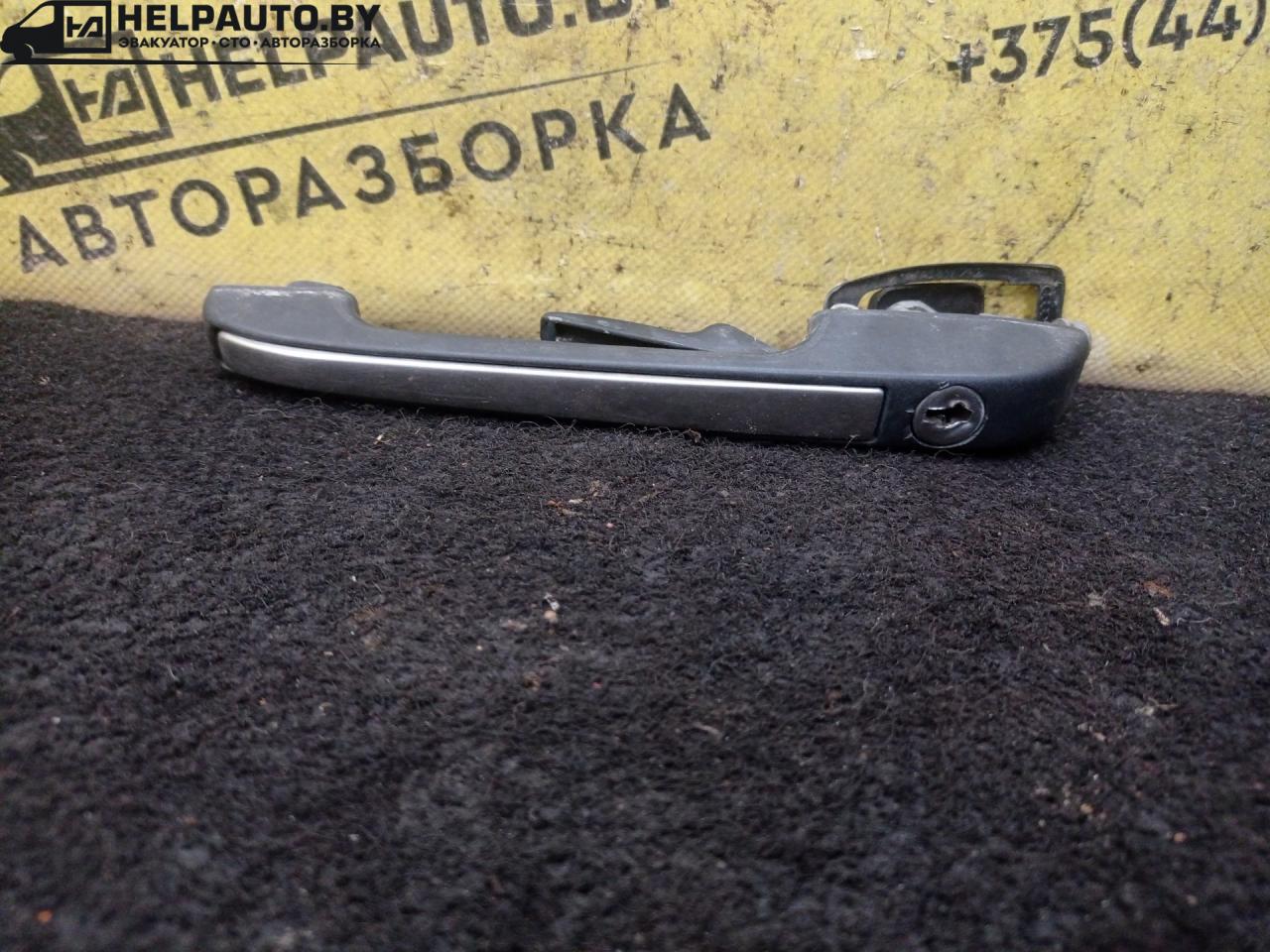 ручка наружная Audi 100 С3 1985, 1.8 л., бензин, 5МКПП, серый, седан, передний привод - фото №1