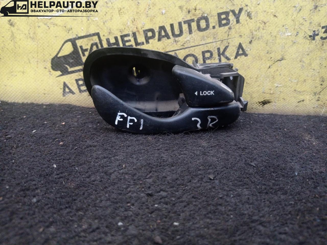 ручка внутренняя задняя правая Ford Focus USA 1 поколение 2000, 2.0 л., бензин, АКПП, универсал, передний привод - фото №1