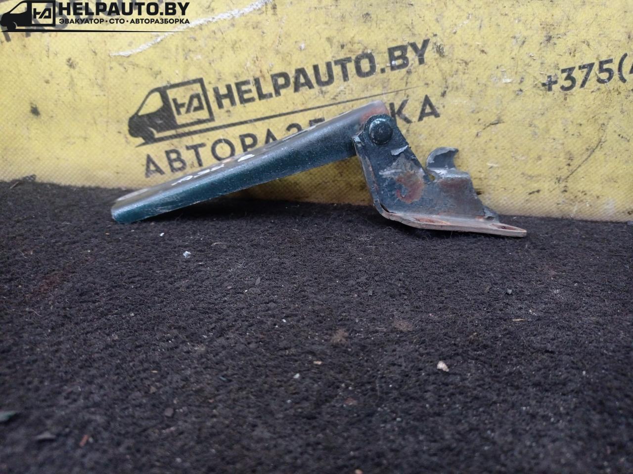 петля капота правая Nissan Maxima A32 1997, 2.0 л., VQ20DE, бензин, 5МКПП, зеленый, седан, передний привод - фото №1