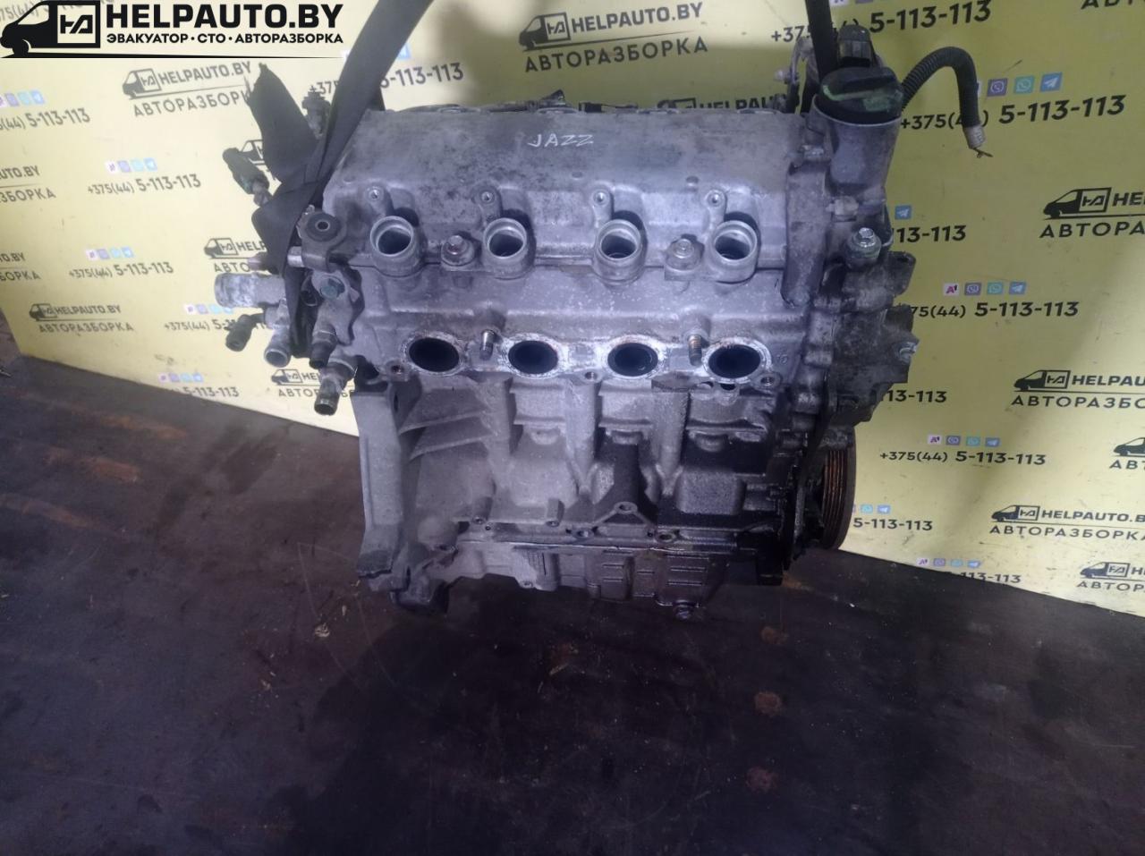 двигатель Honda Jazz 1 поколение 2002, 1.3 л., L13B, бензин, МКПП, голубой, хетчбэк 5 дв., передний привод, L13A1.4077383, L13A1 - фото №1