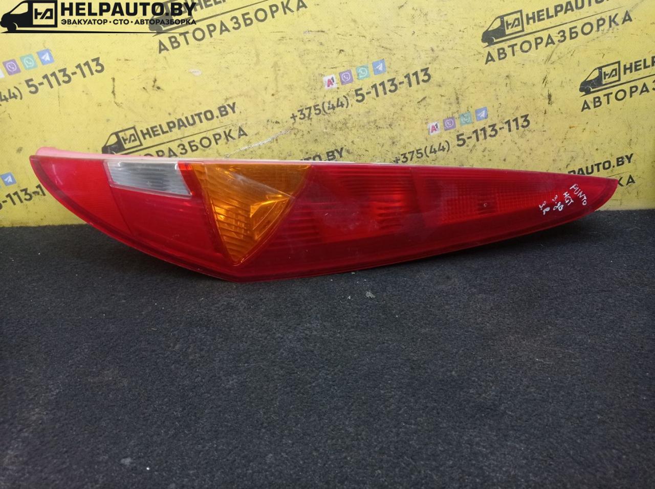 фонарь задний правый Fiat Punto 2 поколение 2002, 1.8 л., 188 A6.000, бензин, МКПП, серый, хетчбэк 3 дв., передний привод - фото №1