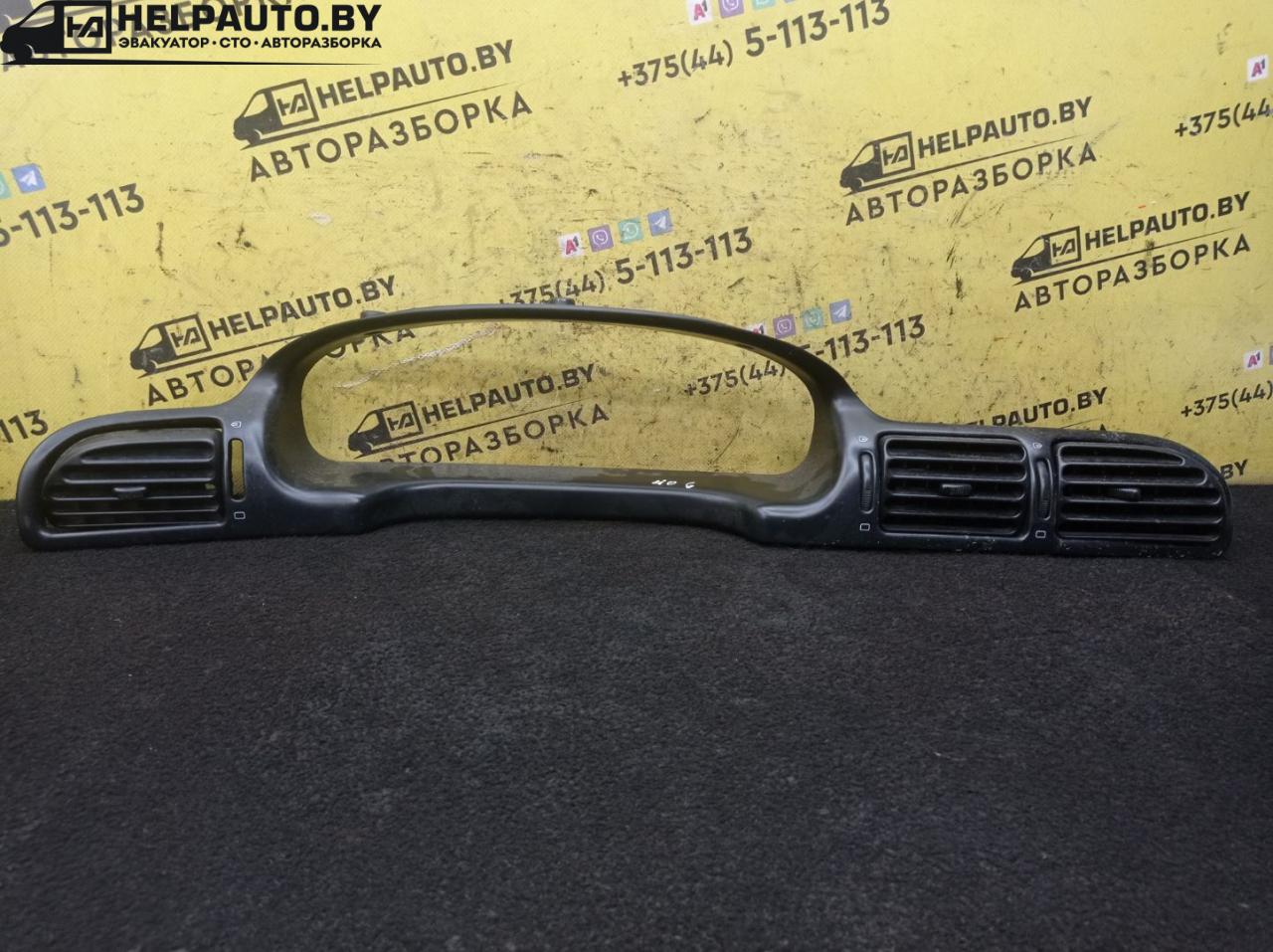 рамка панели приборов Peugeot 406 1 поколение 1997, 1.9 л., дизель, МКПП, серебро, седан, передний привод - фото №1