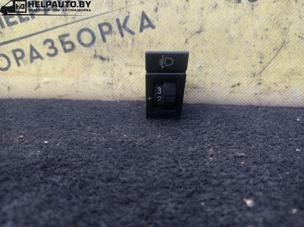 кнопка корректора фар Peugeot 406 1 поколение 1997, 1.9 л., дизель, МКПП, серебро, седан, передний привод - фото №1