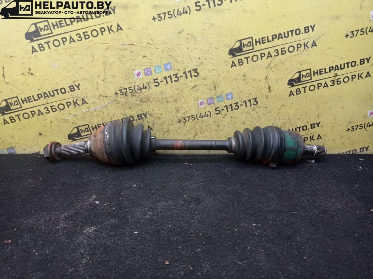 полуось передняя левая (приводной вал, ШРУС) Mitsubishi Galant 5 поколение 1985, 2.0 л., бензин, МКПП, седан - фото №1