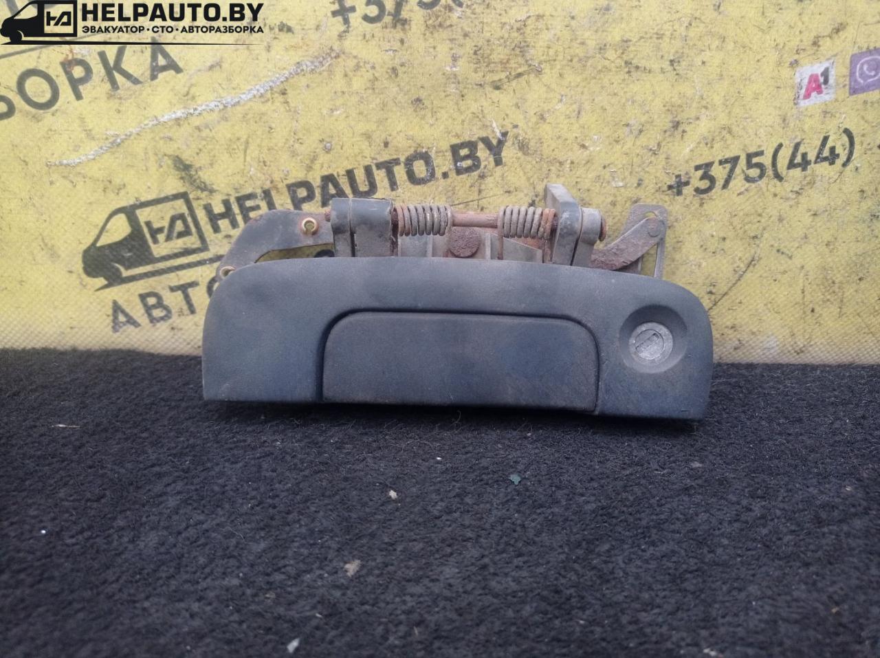 ручка открывания багажника Chrysler Voyager 3 поколение 1997, 2.4 л., EDZ, бензин, АКПП, зеленый, минивэн, передний привод - фото №1