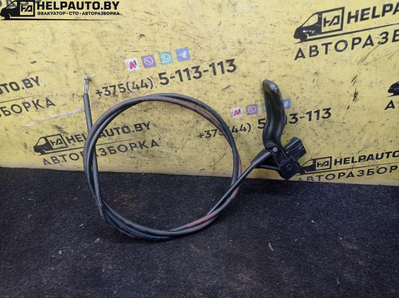 трос капота Opel Astra F 1992, 1.4 л., C 14 NZ, бензин, МКПП, красный, хетчбэк 5 дв., передний привод - фото №1