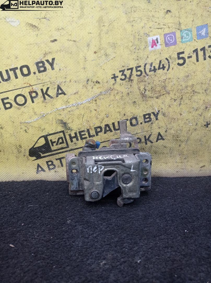 замок двери передней левой Daewoo Nexia 1 поколение 2002, 2.0 л., i, бензин, хетчбэк 5 дв. - фото №1