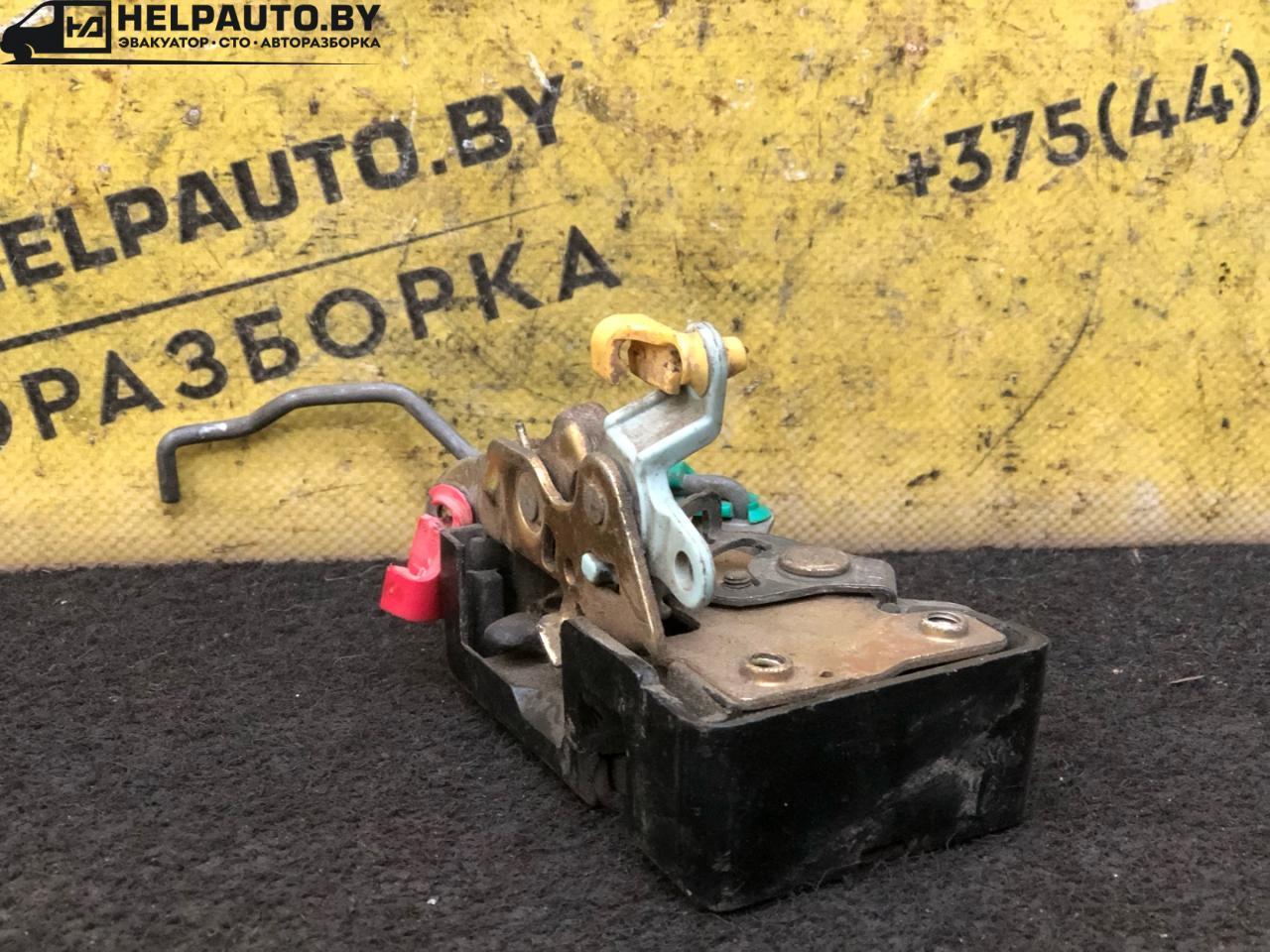 замок двери передней левой Chrysler Voyager 3 поколение 1998, 2.4 л., EDZ, бензин, МКПП, минивэн - фото №1