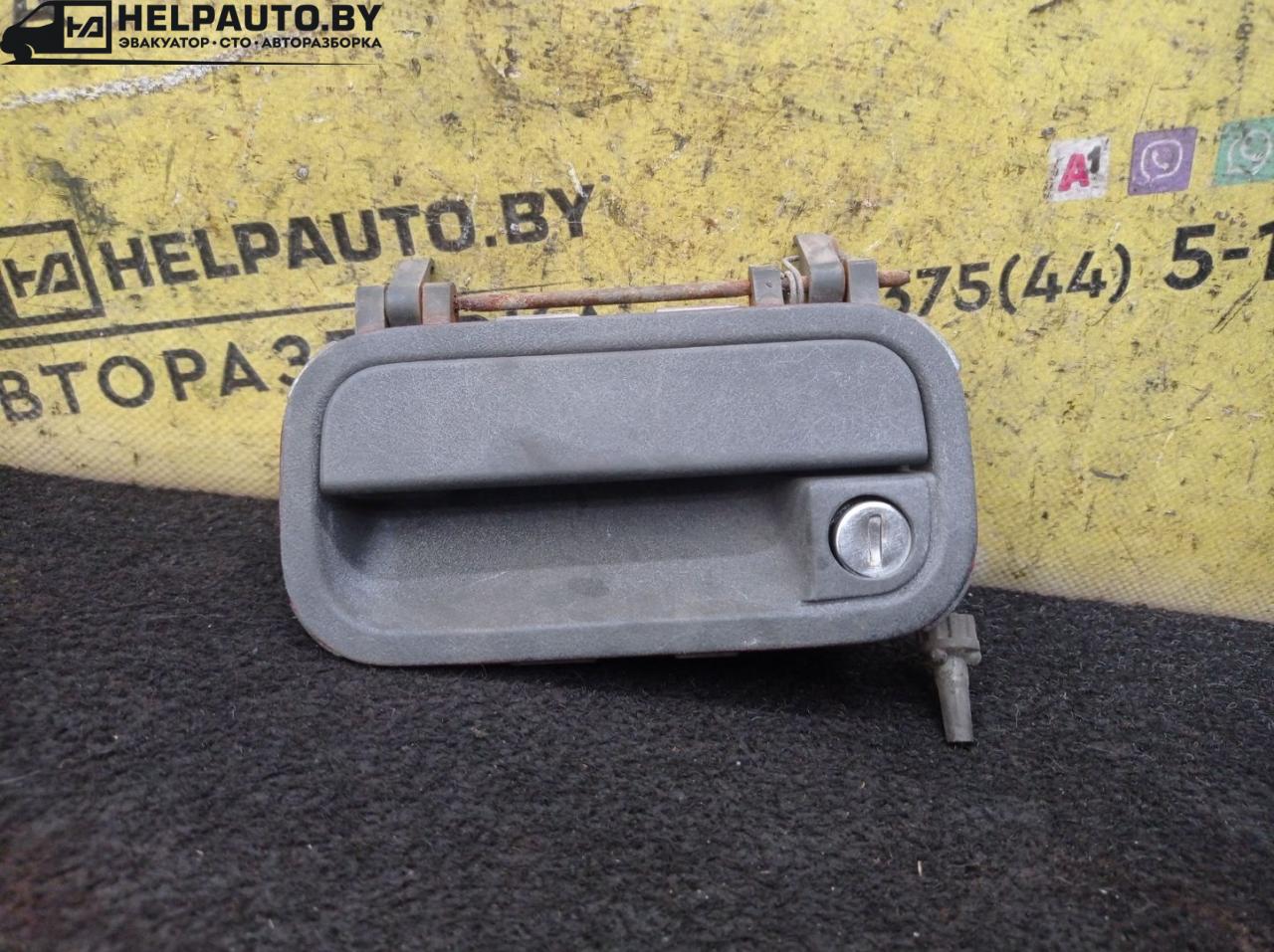 ручка наружная Opel Astra F 1992, 1.4 л., C 14 NZ, бензин, МКПП, красный, хетчбэк 5 дв., передний привод - фото №1