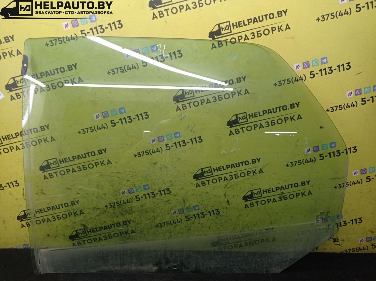 стекло двери задней левой Renault Scenic 1 поколение 1997, 1.6 л., K7M 702, бензин, МКПП, синий, минивэн, передний привод - фото №1