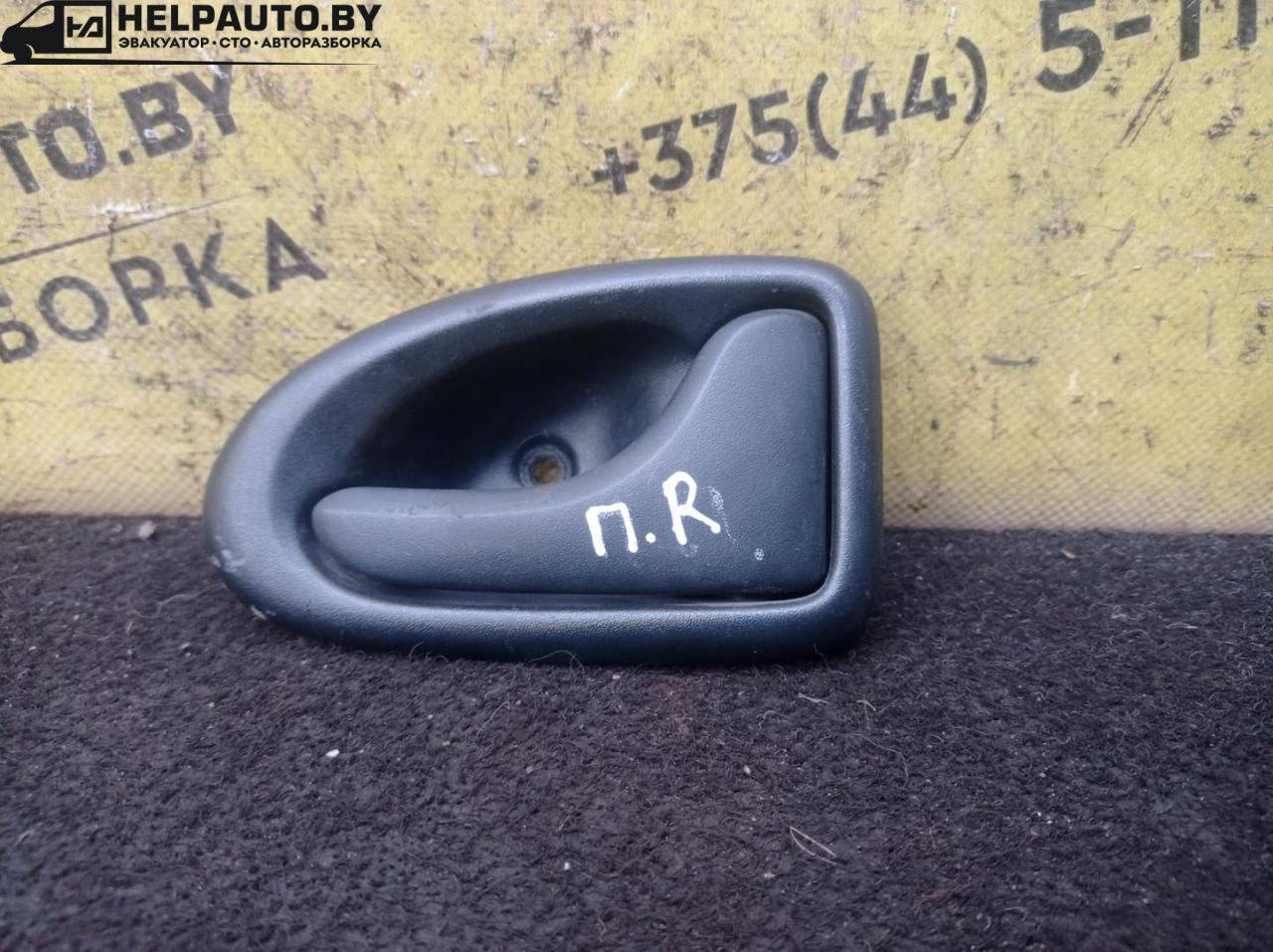 ручка внутренняя передняя правая Renault Scenic 1 поколение 1997, 1.6 л., K7M 702, бензин, МКПП, синий, минивэн, передний привод - фото №1