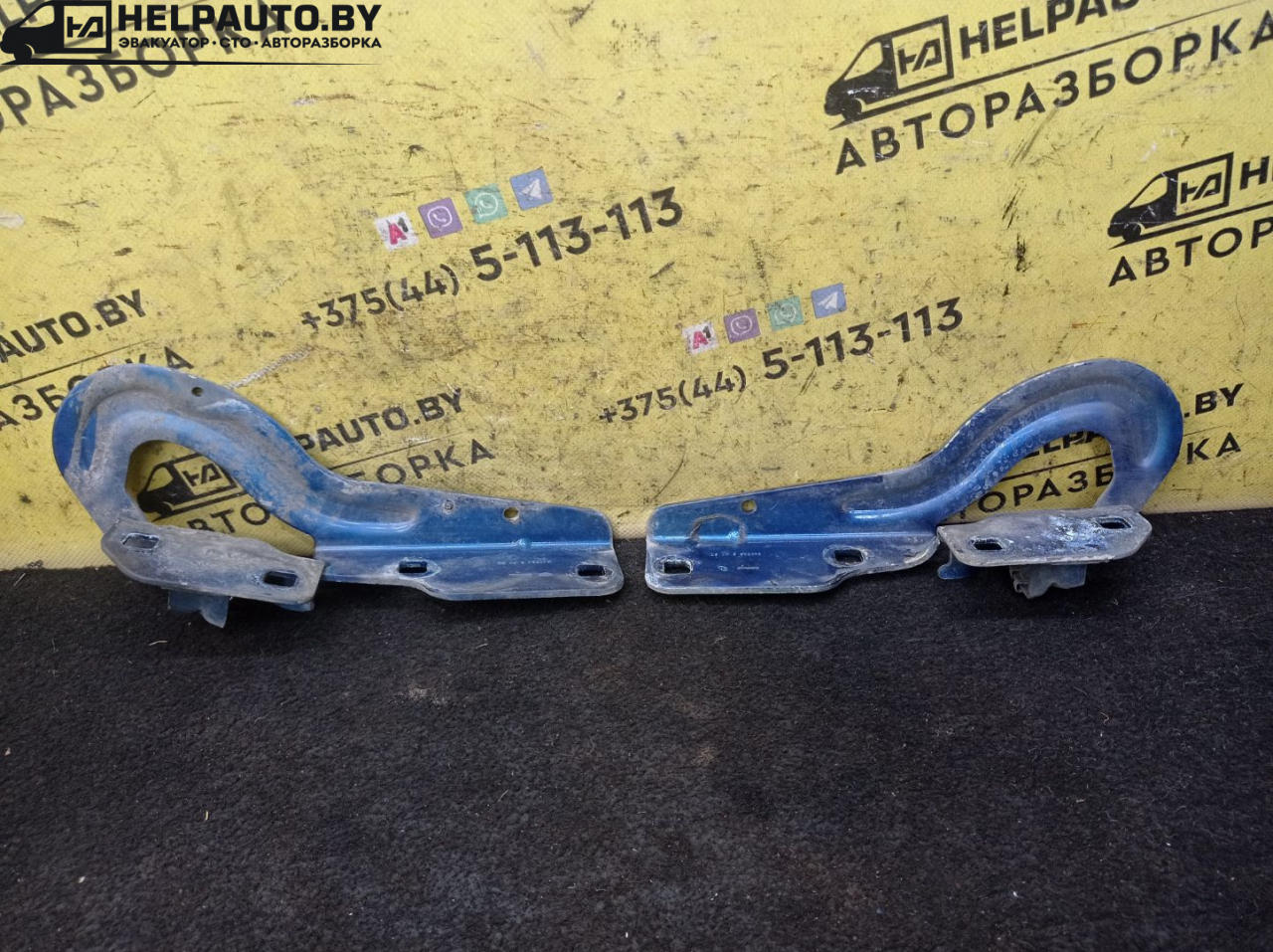 петля капота Renault Scenic 1 поколение 1997, 1.6 л., K7M 702, бензин, МКПП, синий, минивэн, передний привод - фото №1