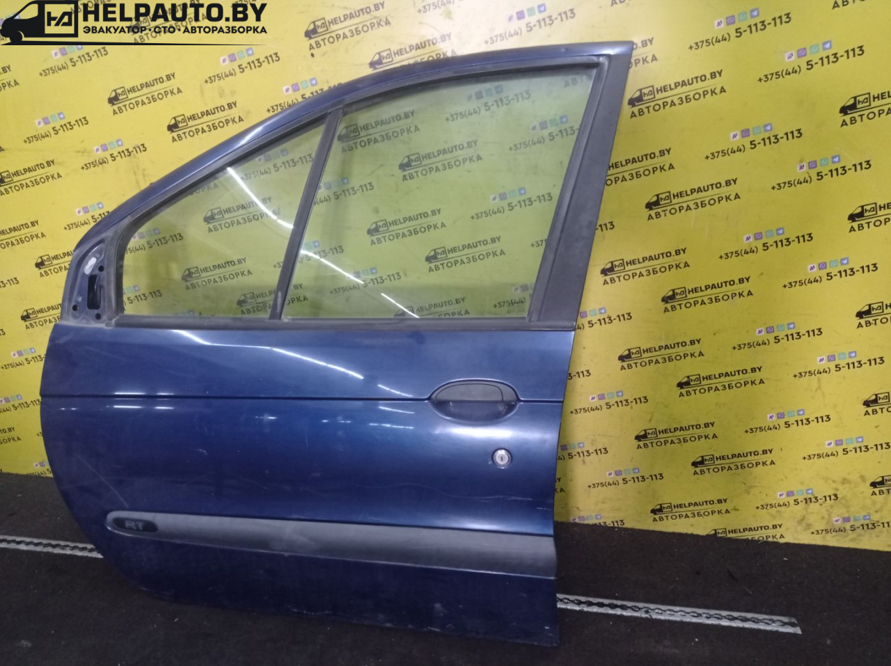 дверь передняя левая Renault Scenic 1 поколение 1997, 1.6 л., K7M 702, бензин, МКПП, синий, минивэн, передний привод - фото №1