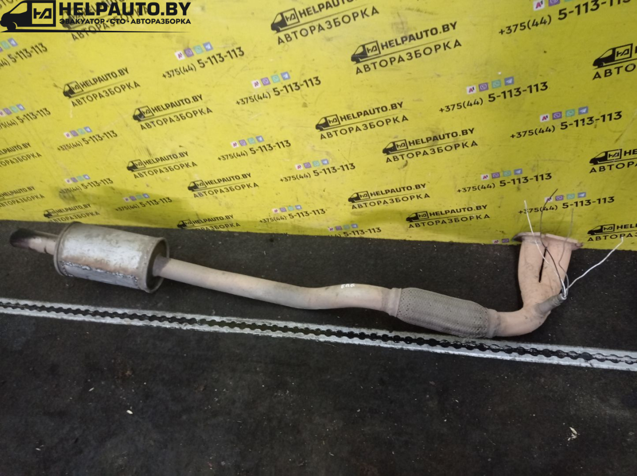 труба приемная глушителя Opel Astra G 1998, 1.6 л., X 16 XEL, бензин, МКПП, зеленый, универсал - фото №1
