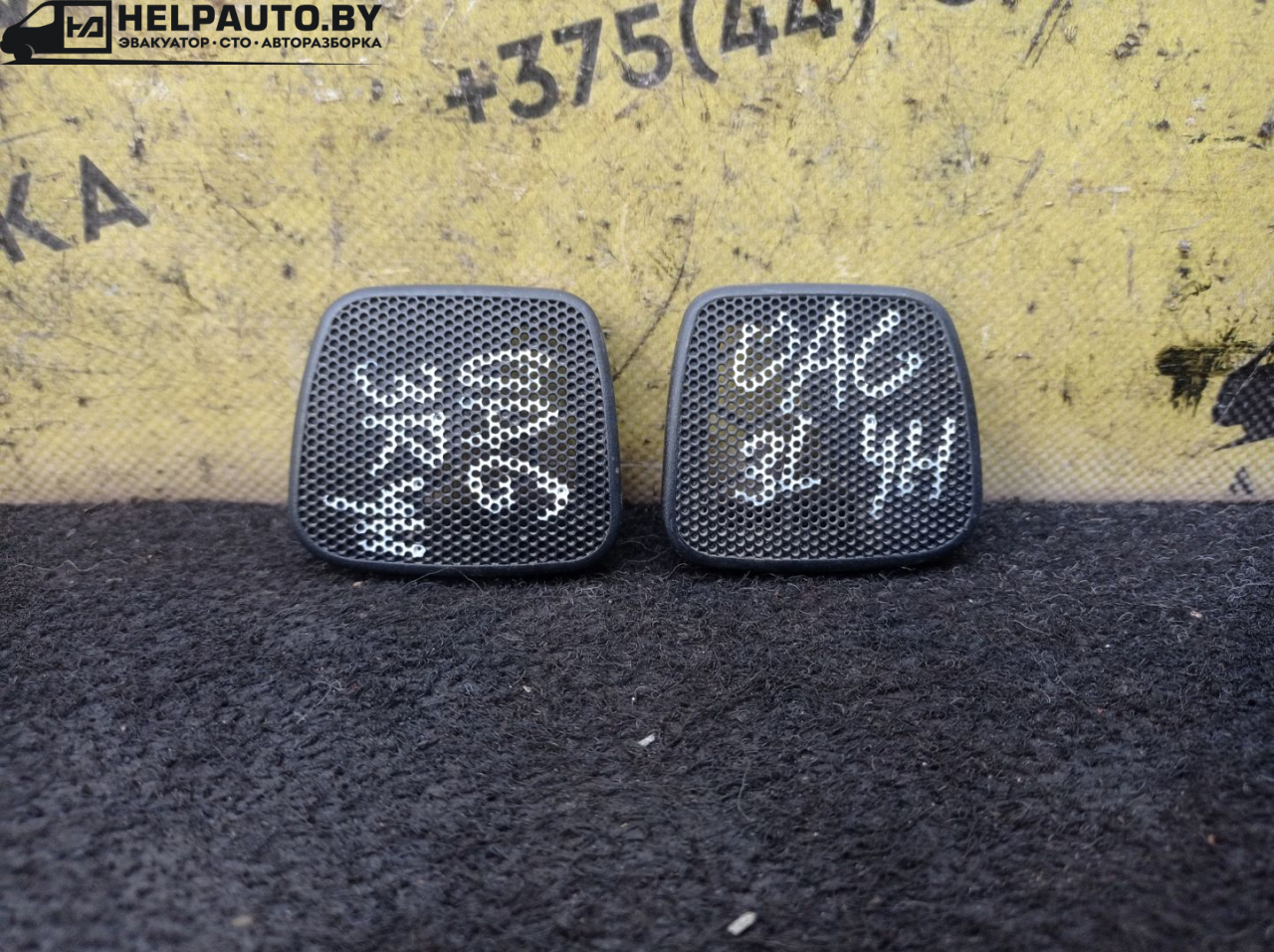 Накладка (сетка) динамика Opel Astra G 1998, 1.6 л., X 16 XEL, бензин, МКПП, зеленый, универсал - фото №1