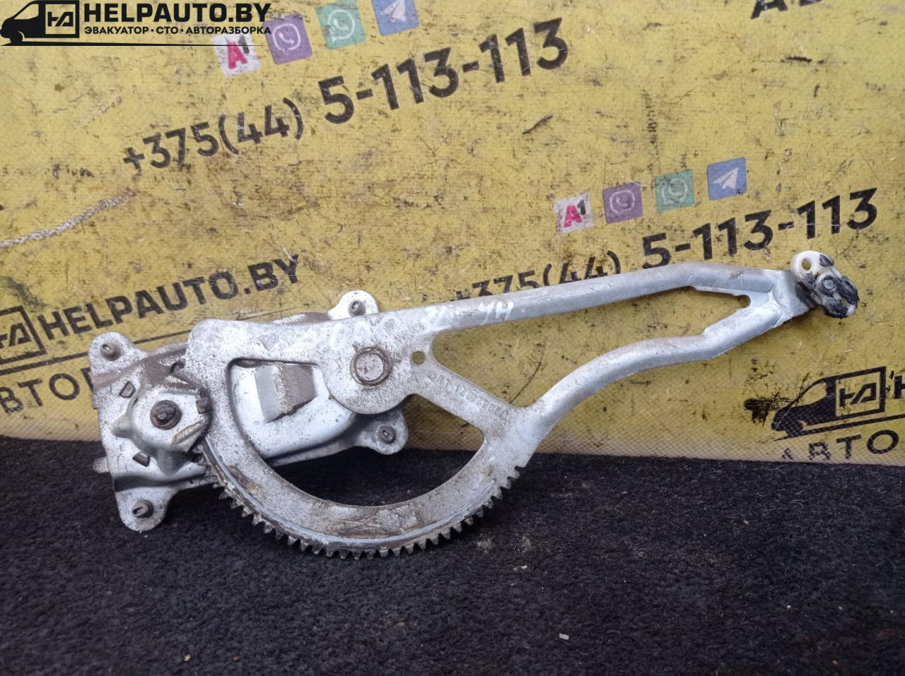 стеклоподъемник задний левый Opel Astra G 1998, 1.6 л., X 16 XEL, бензин, МКПП, зеленый, универсал - фото №1