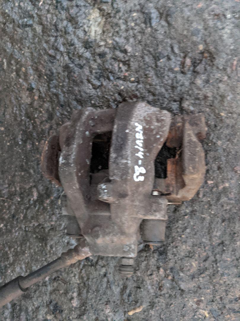 суппорт задний левый Mercedes-Benz E-Класс W212/S212/C207/A207 W212 2010, 2.2 л., дизель, АКПП, седан, задний привод, правый руль - фото №1