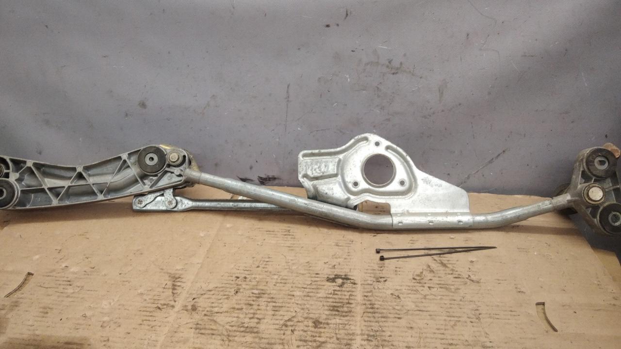 механизм стеклоочистителя (трапеция дворников) BMW 5 серия E39 1998, 2.8 л., M52 B28 (286S1), бензин, АКПП, седан, 8259247 - фото №1