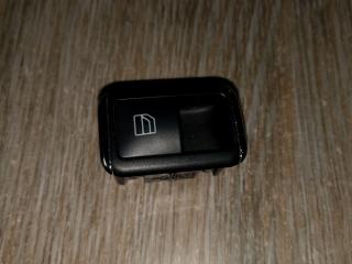 кнопка стеклоподъемника двери задней правой Mercedes-Benz E-Класс W212/S212/C207/A207 W212 2010, 2.2 л., дизель, АКПП, седан, задний привод, правый руль, A2047807358