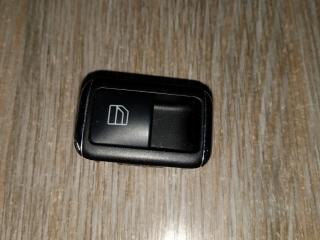 кнопка стеклоподъемника двери передней правой Mercedes-Benz E-Класс W212/S212/C207/A207 W212 2010, 2.2 л., дизель, АКПП, седан, задний привод, правый руль, A2047807358